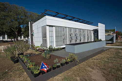 Photo of the Universidad de Puerto Rico 2007 Solar Decathlon house.